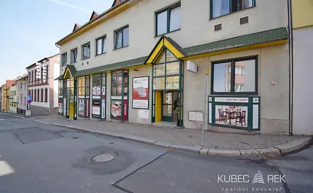 Pronájem obchodních prostor 490 m², Vančurova, Tábor