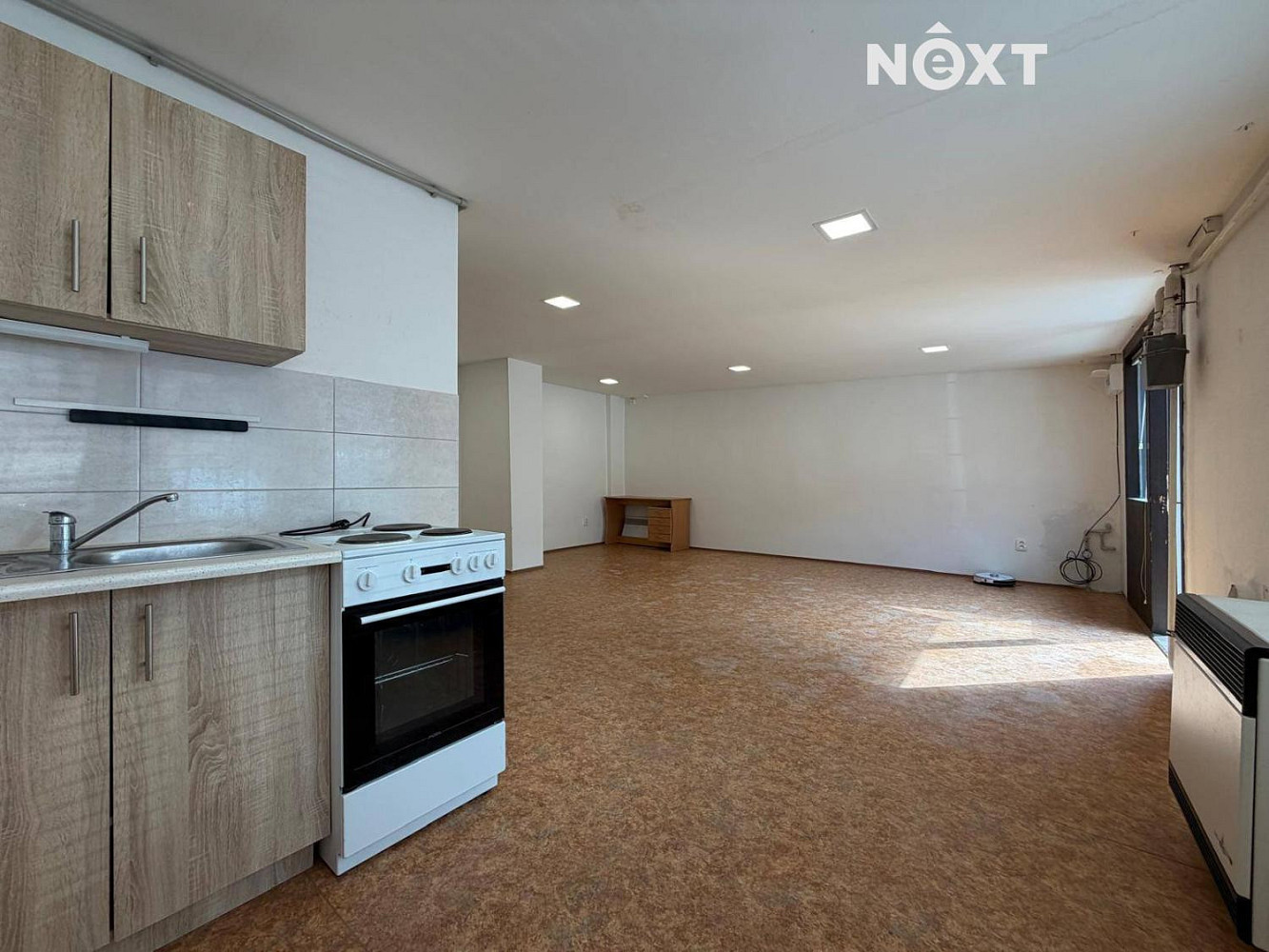 Pronájem bytu 1+kk 55 m² — photo 3