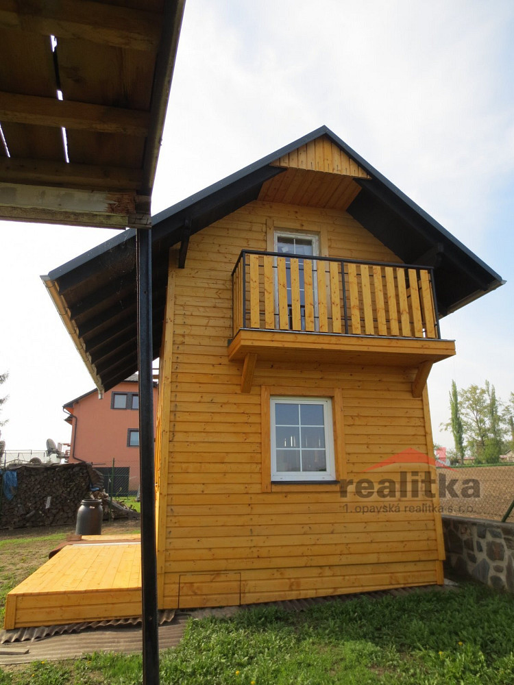 Pronájem bytu 2+kk 48 m² – fotografie 2