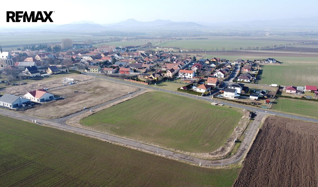 Prodej stavebního pozemku 1 189 m², Slavětín – náhled fotky 3