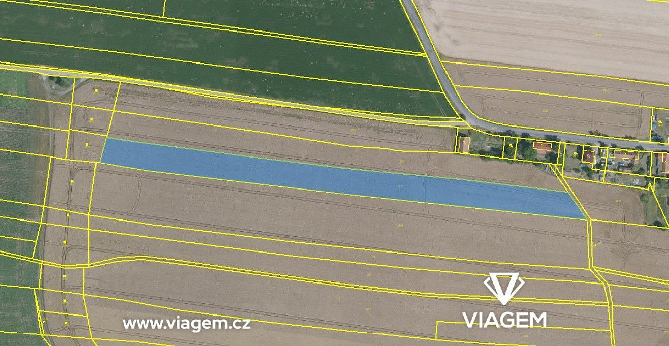 Prodej pole 4 916 m² – fotografie 2