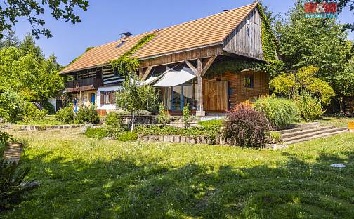 Pronájem chaty/chalupy 190 m² s pozemkem 447 m², Dobřeň, okres Mělník