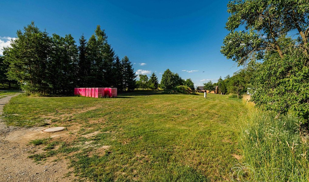 Prodej stavebního pozemku 1 135 m², Dírná – náhled fotky 5