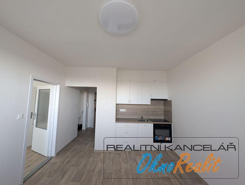 Pronájem bytu 1+1 41 m² – fotografie 2
