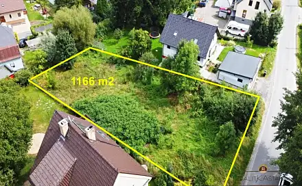 Prodej stavebního pozemku 1 166 m²
