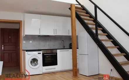 Pronájem bytu 1+1 45 m²
