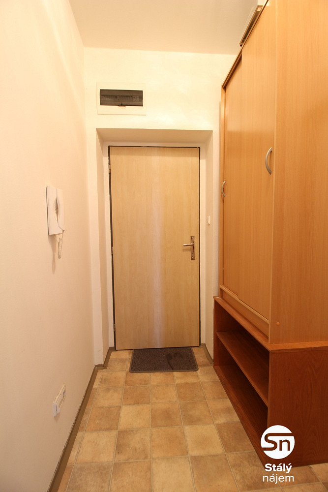 Pronájem bytu 1+kk 27 m² – fotografie 5