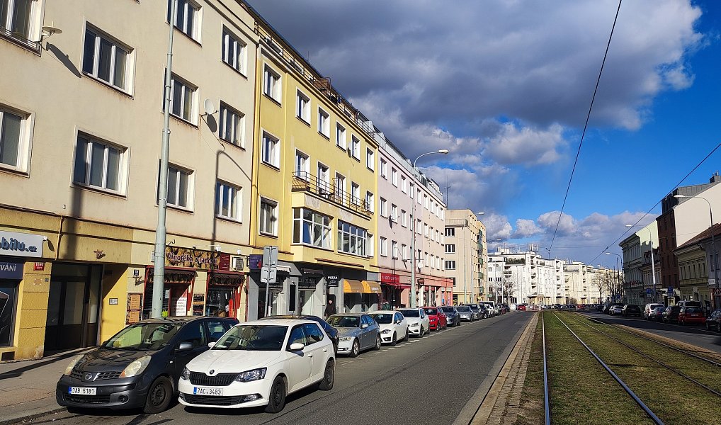 Prodej bytu 3+1 85 m², Praha – náhled fotky 27
