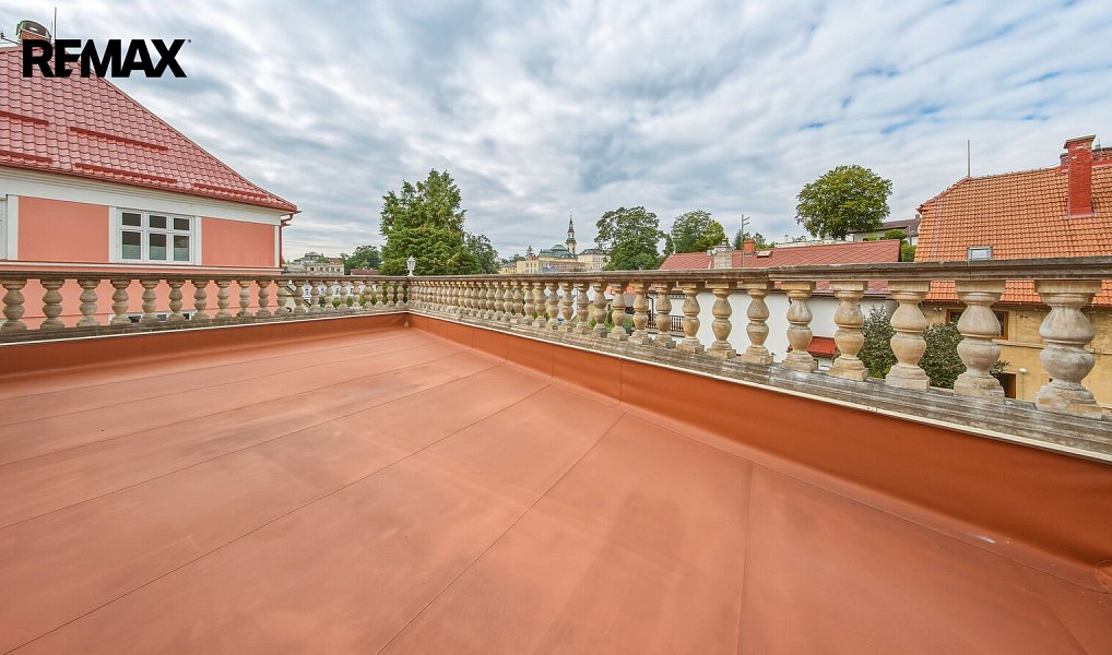 Prodej domu 257 m² s pozemkem 662 m², Nový Bor – náhled fotky 4