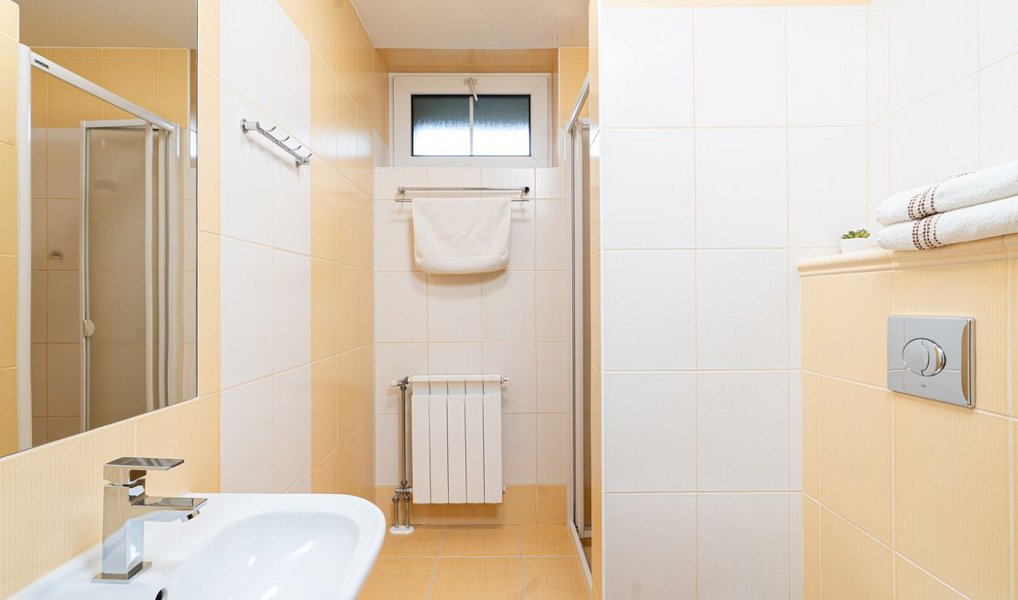 Prodej domu 390 m² s pozemkem 617 m², Špindlerův Mlýn – náhled fotky 10