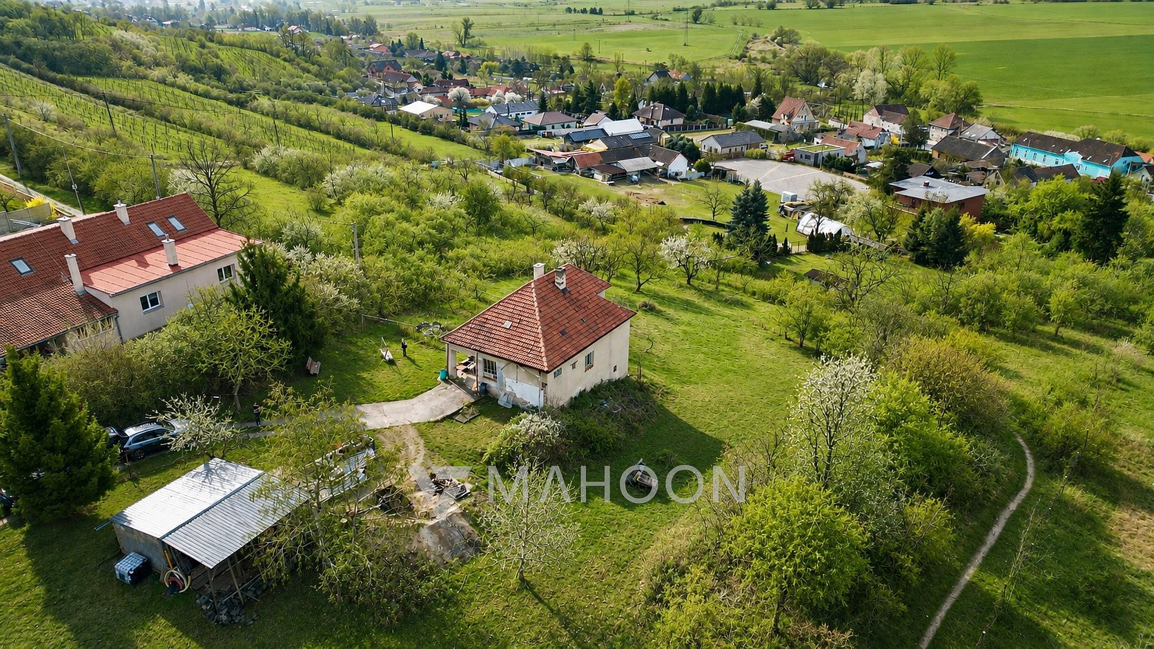 Prodej stavebního pozemku 4 400 m²