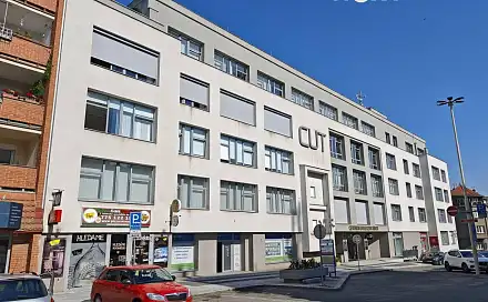 Pronájem obchodních prostor 450 m², Vančurova, Tábor