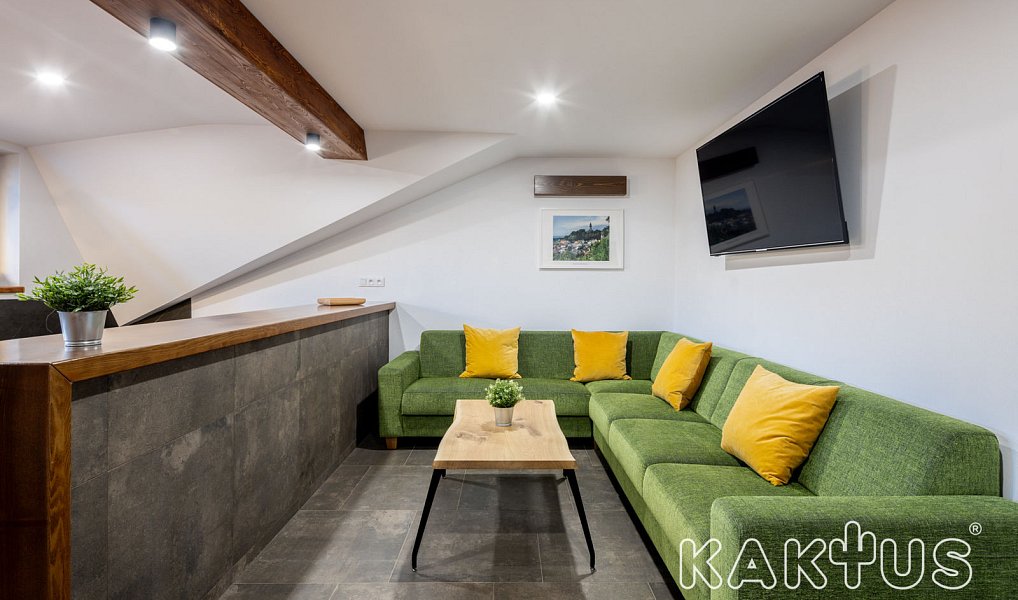 Prodej domu 316 m² s pozemkem 1 706 m², Frenštát pod Radhoštěm – náhled fotky 6