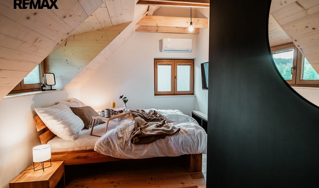 Prodej ubytovacího objektu 184 m², Kunčice pod Ondřejníkem – náhled fotky 15