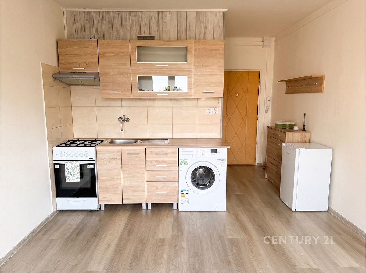 Pronájem bytu 2+kk 37 m²
