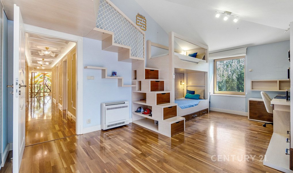 Prodej domu 425 m² s pozemkem 1 675 m², Praha – náhled fotky 23