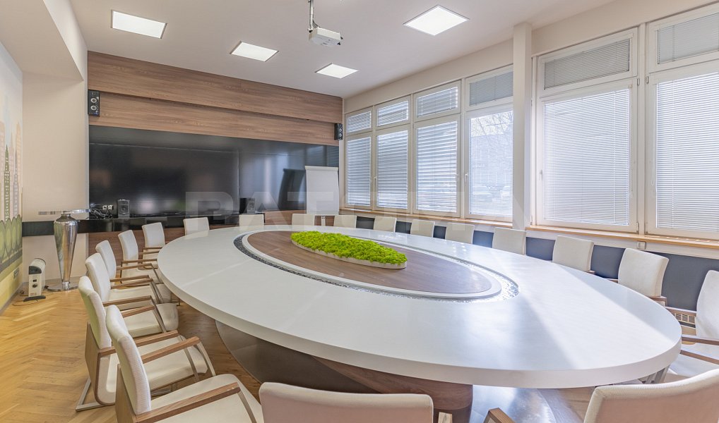 Pronájem kanceláře 257 m², Praha – náhled fotky 19