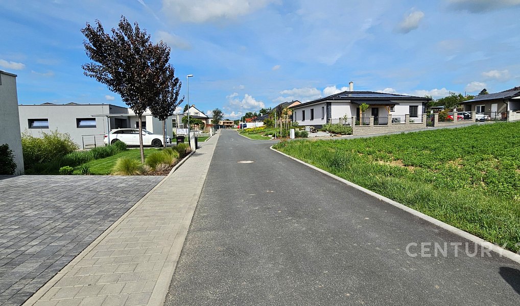 Prodej stavebního pozemku 1 416 m², Moravský Krumlov – náhled fotky 5