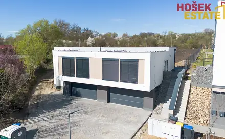 Prodej domu 197 m² s pozemkem 737 m², Holubice, okres Vyškov