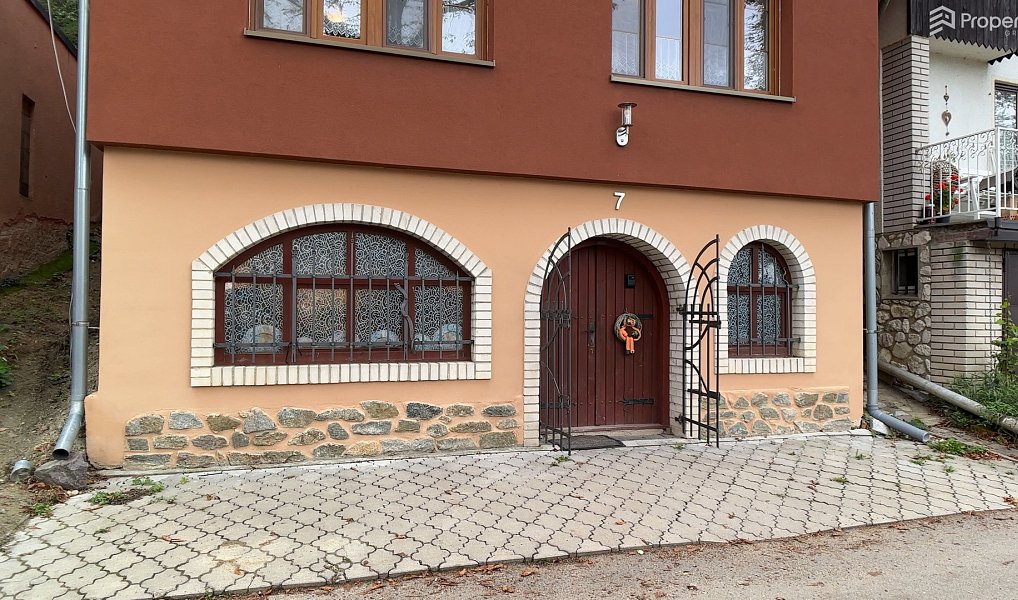 Prodej domu 285 m² s pozemkem 140 m², Strachotín – náhled fotky 15