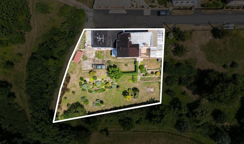 Prodej domu 265 m² s pozemkem 1 277 m², Košťany – náhled fotky 3