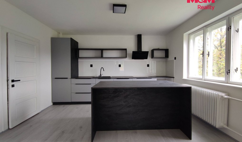 Prodej domu 150 m² s pozemkem 871 m², Bílá – náhled fotky 2