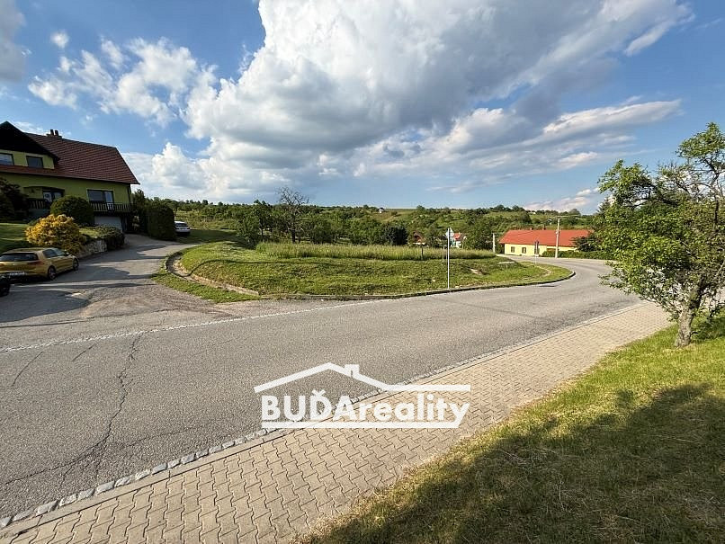 Prodej stavebního pozemku 1 408 m² – fotografie 5