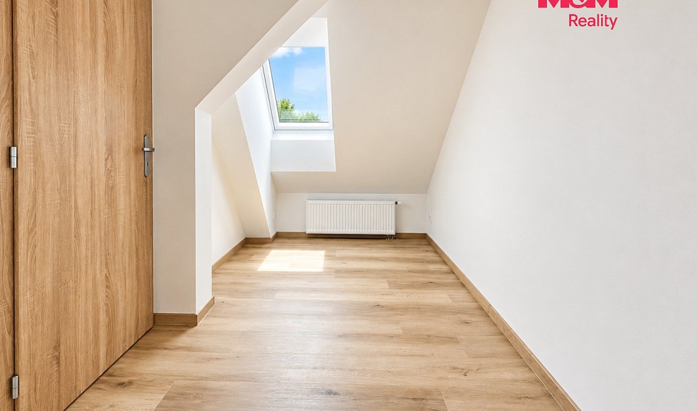 Pronájem bytu 3+1 84 m², Pardubice – náhled fotky 9
