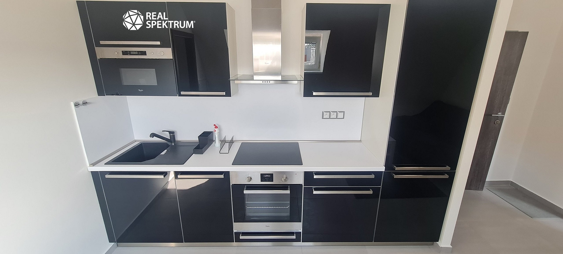 Pronájem bytu 2+kk 36 m² — photo 2
