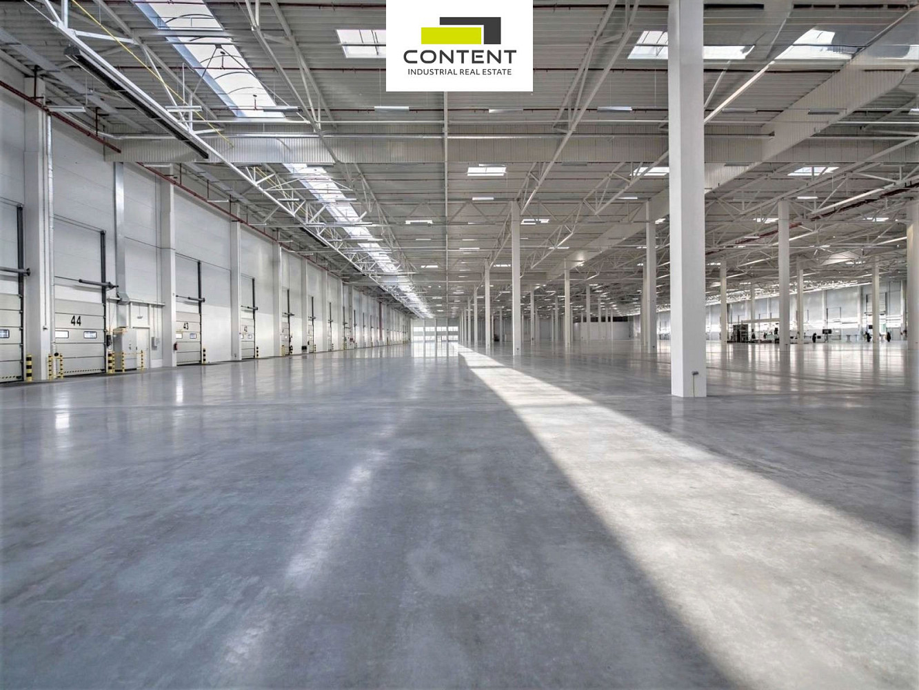 Pronájem skladovacích prostor 4 733 m² – fotografie 3