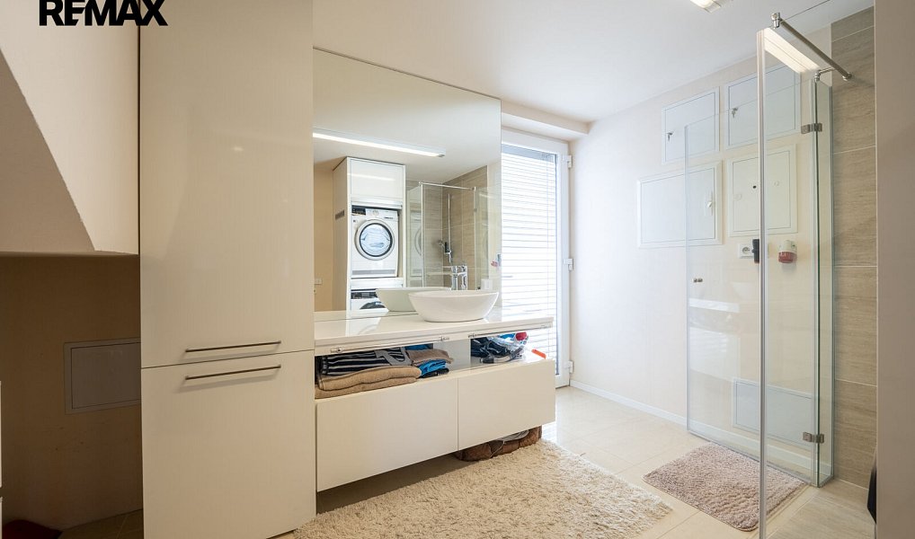 Prodej domu 155 m² s pozemkem 447 m², Zlín – náhled fotky 16