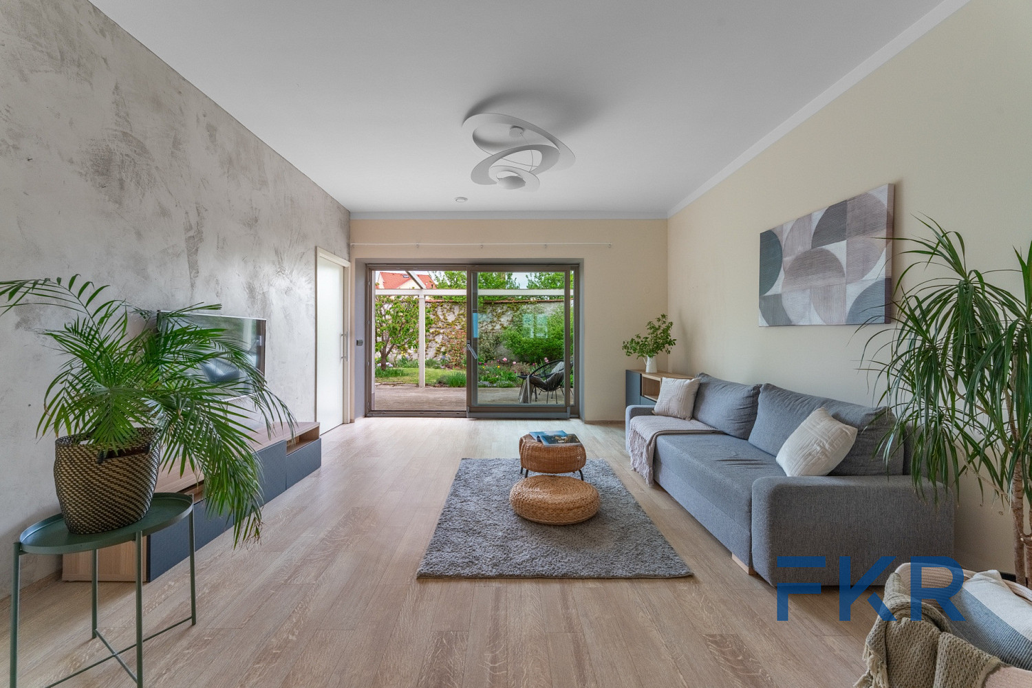 Prodej domu 190 m² s pozemkem 261 m² — photo 2