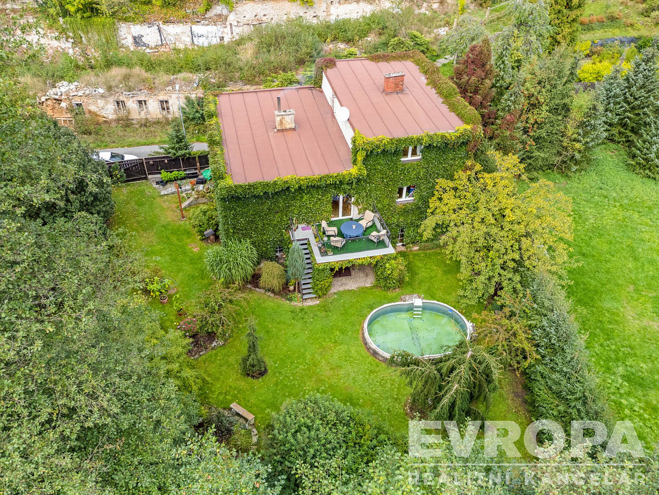 Prodej domu 228 m² s pozemkem 643 m²