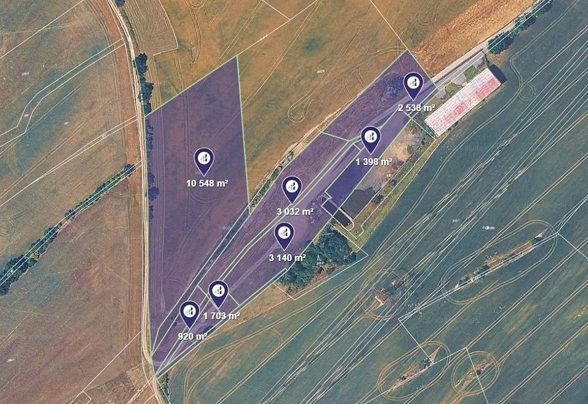 Prodej pole 11 640 m²