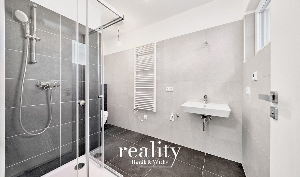 Pronájem bytu 1+kk 36 m², Znojmo – náhled fotky 6