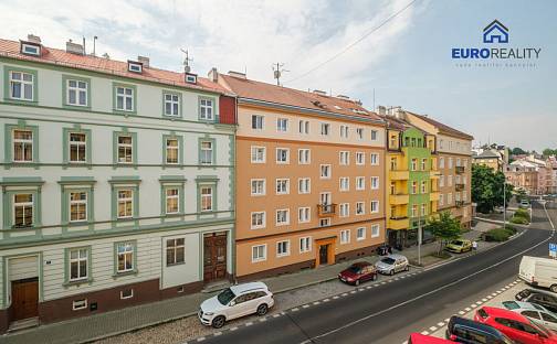 Prodej bytu 2+1 81 m², Vítězná, Karlovy Vary - Drahovice