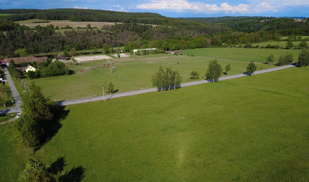 Prodej stavebního pozemku 5 794 m², Albrechtice nad Vltavou – náhled fotky 7