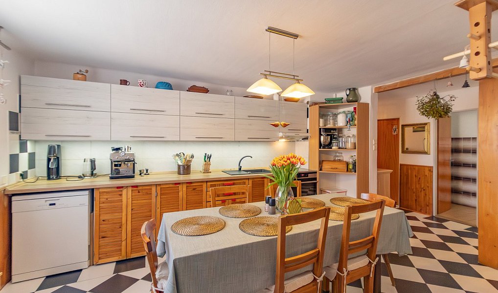 Prodej domu 300 m² s pozemkem 788 m², Klatovy – náhled fotky 13