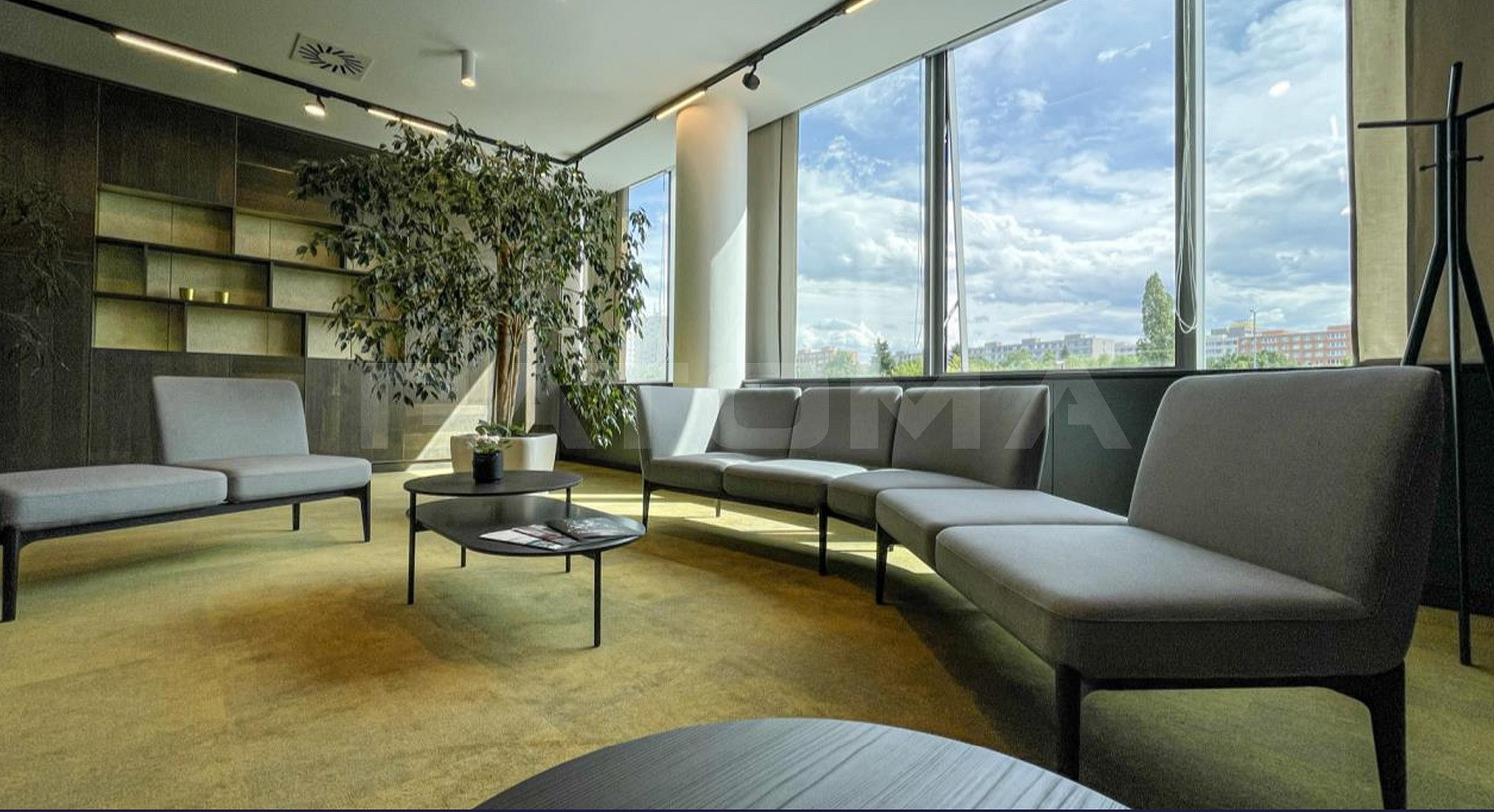 Pronájem kanceláře 2 983 m² – další