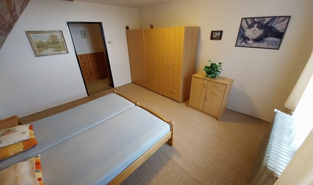 Prodej domu 180 m² s pozemkem 1 214 m², Strážné – náhled fotky 24