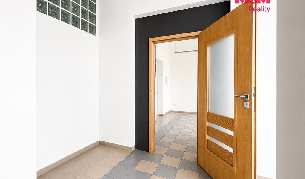 Pronájem obchodních prostor 110 m², Náchod – náhled fotky 9