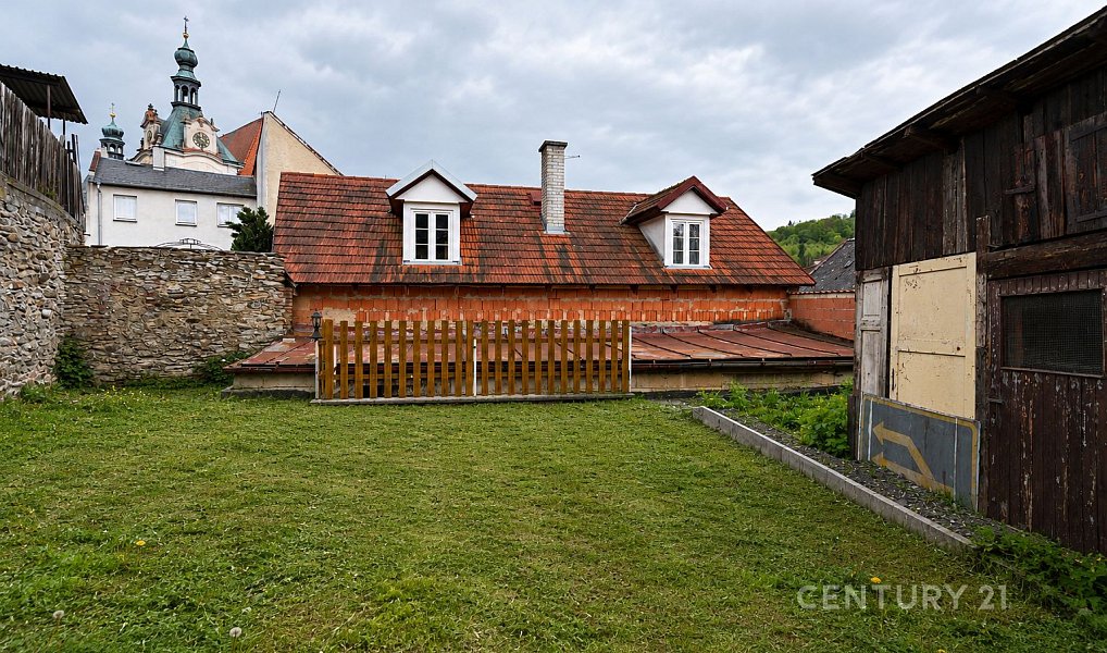 Prodej domu 143 m² s pozemkem 321 m², Žlutice – náhled fotky 14