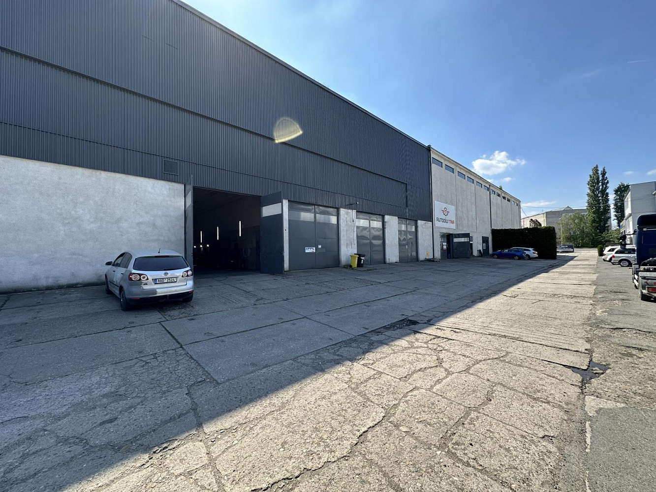 Pronájem skladovacích prostor 140 m² – fotografie 3