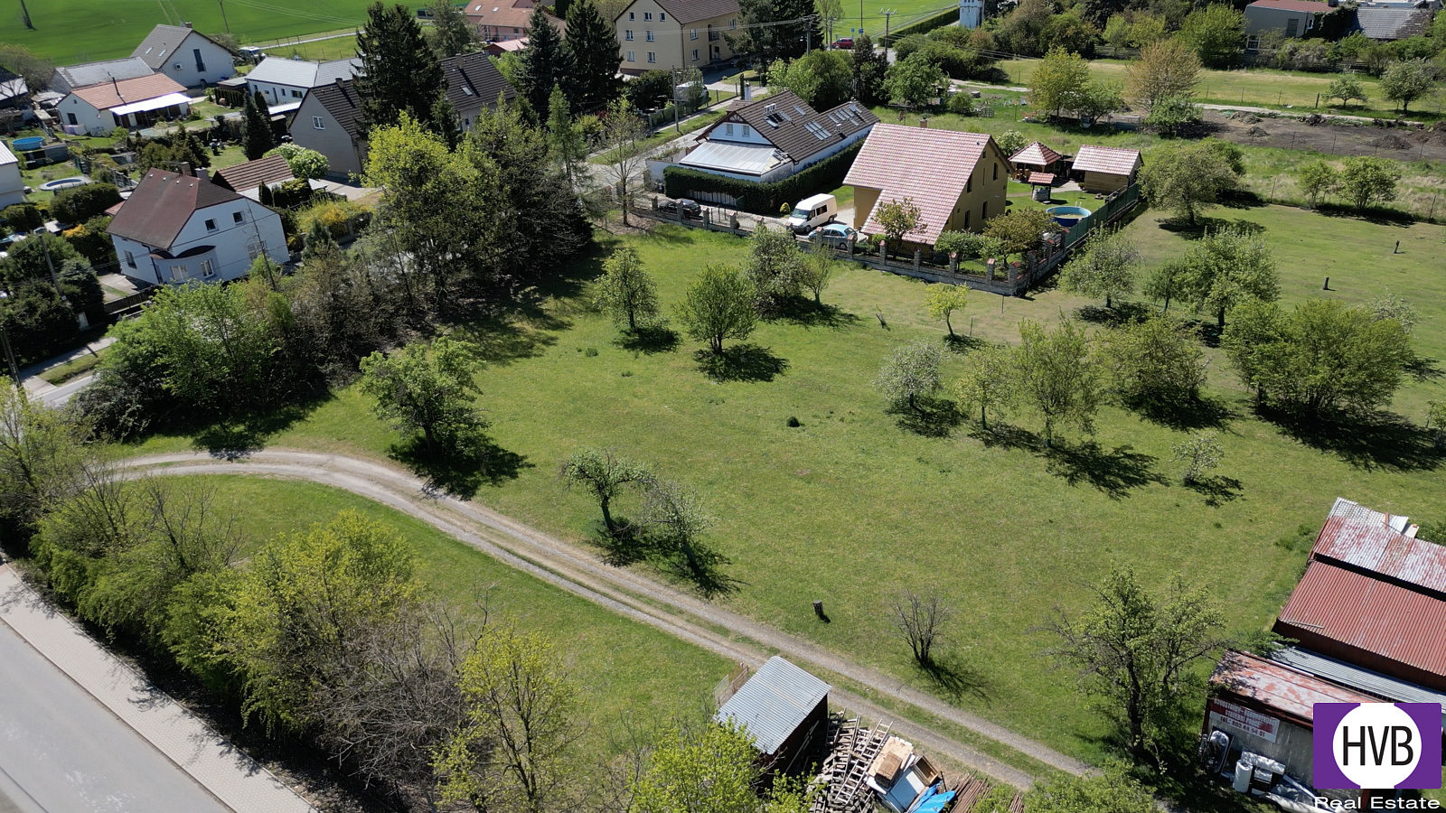 Prodej stavebního pozemku 742 m²