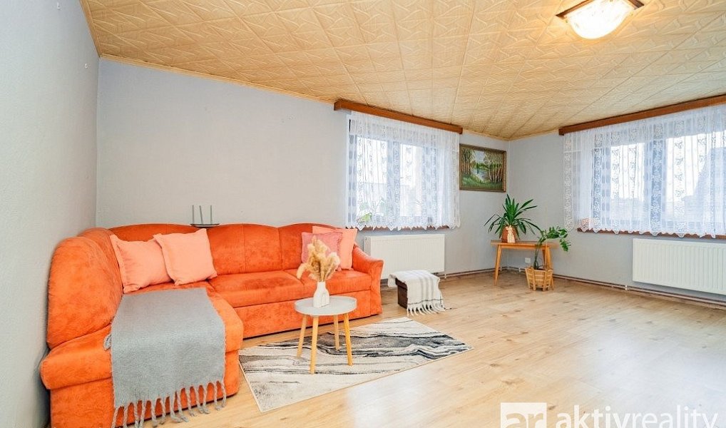 Prodej domu 225 m² s pozemkem 904 m², Vodochody – náhled fotky 16