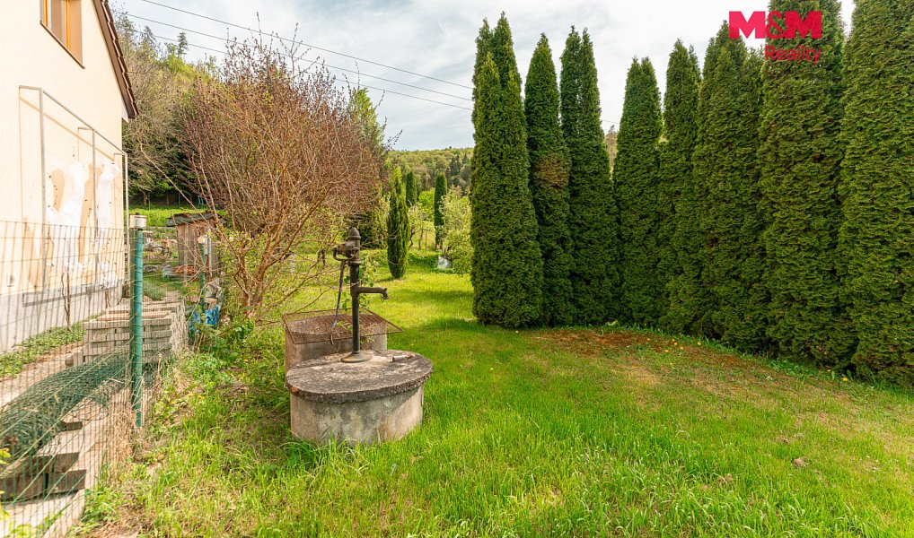 Prodej stavebního pozemku 1 214 m², Blansko – náhled fotky 5