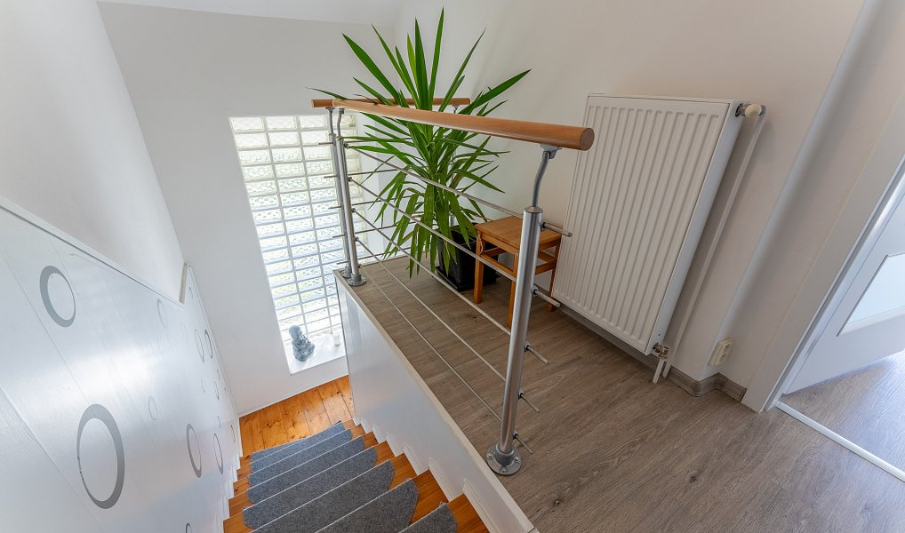 Prodej domu 162 m² s pozemkem 735 m², Horní Kruty – náhled fotky 11