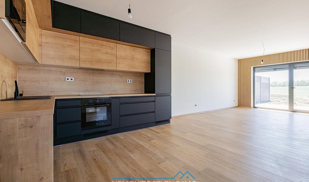 Prodej domu 81 m² s pozemkem 354 m², Znojmo – náhled fotky 4