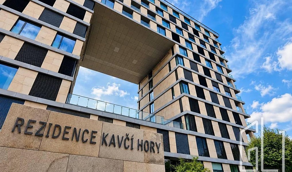 Pronájem bytu 2+kk 75 m², Praha – náhled fotky 2