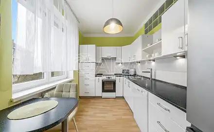Prodej bytu 3+1 75 m², Jižní, Olomouc - Slavonín